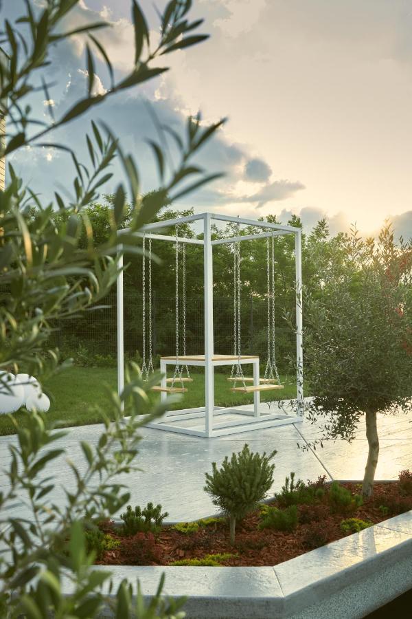 Riverside Pool Villa-Sremski Karlovci Buitenkant foto